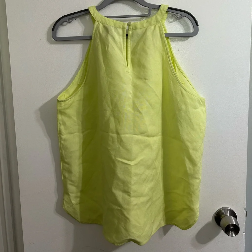 Ann Taylor Lime Green Yellow Sleeveless Embroidered Linen Blend Top - Picture 2 of 6